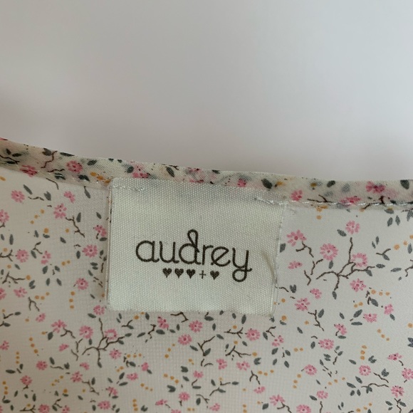 Sheer floral slip dress - Picture 3 of 3